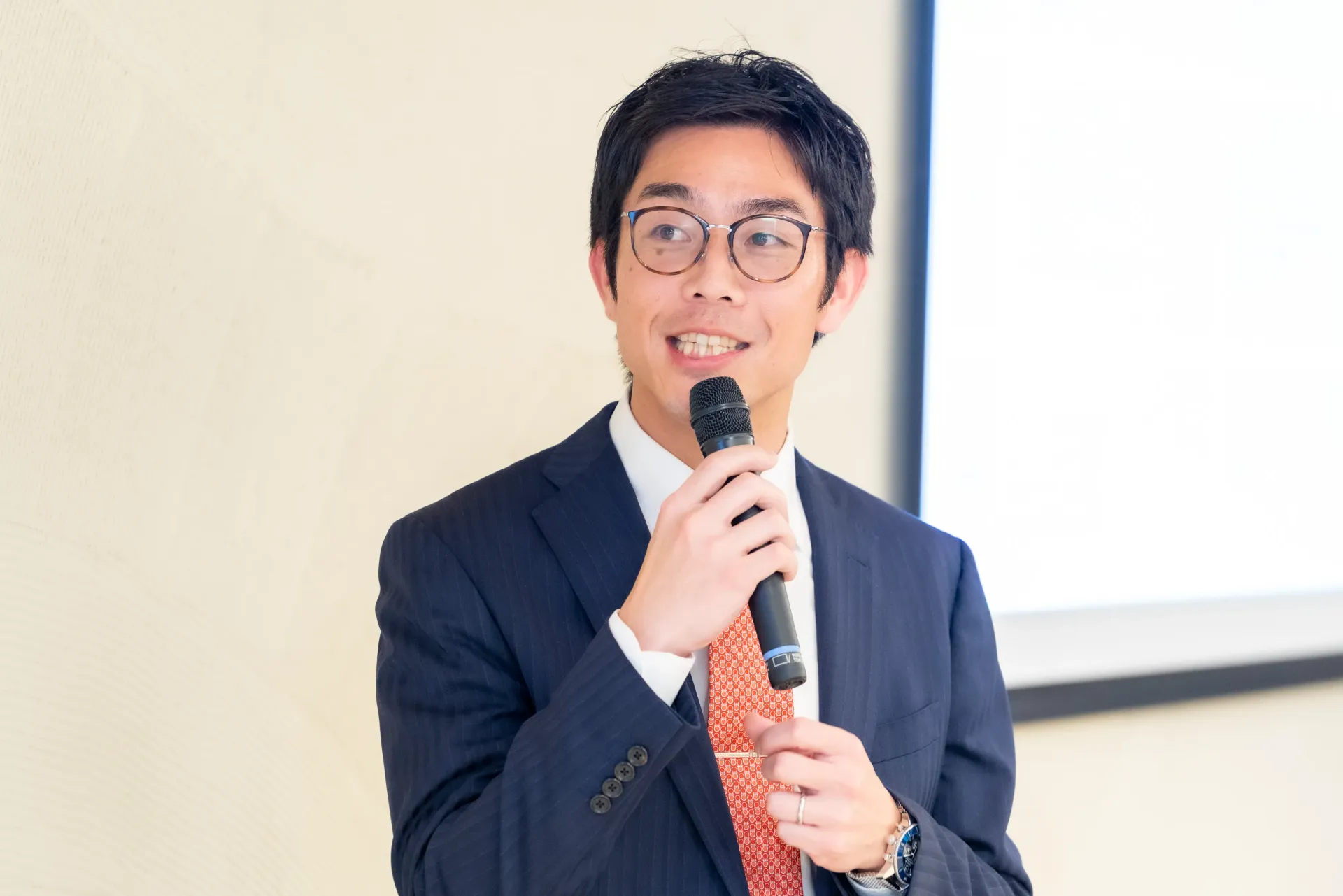 大学AXの取り組みについて発表する役員